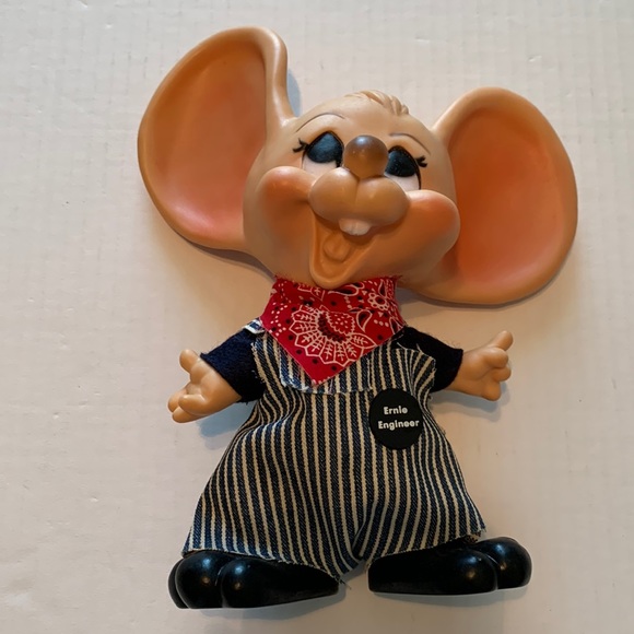 Vintage Ernie Engineer Mouse - Picture 2 of 7